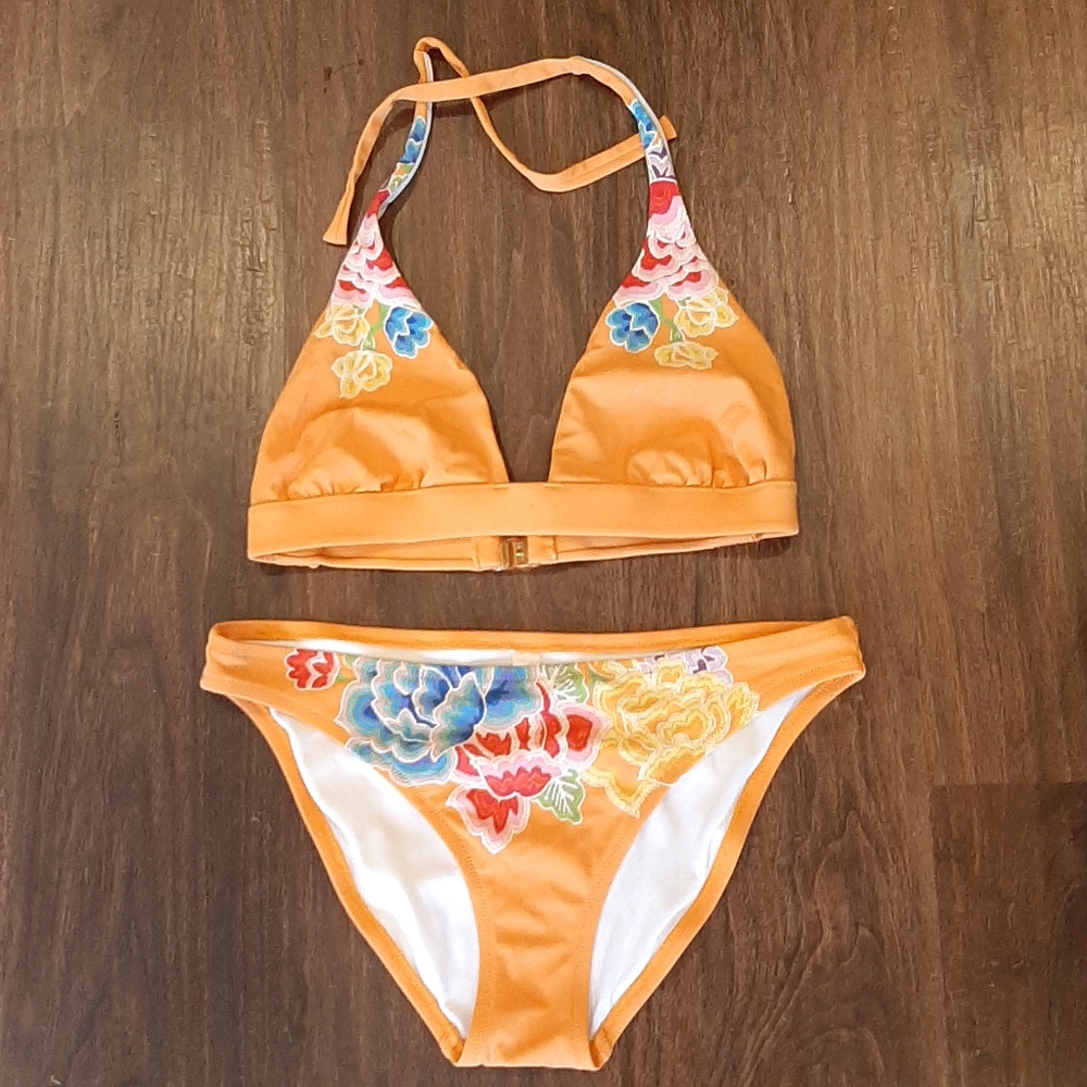 Victoria Secret bikini 2pc Swimsuit Medium